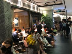 等位区-云海肴·汽锅鸡·云南菜(美罗城店)