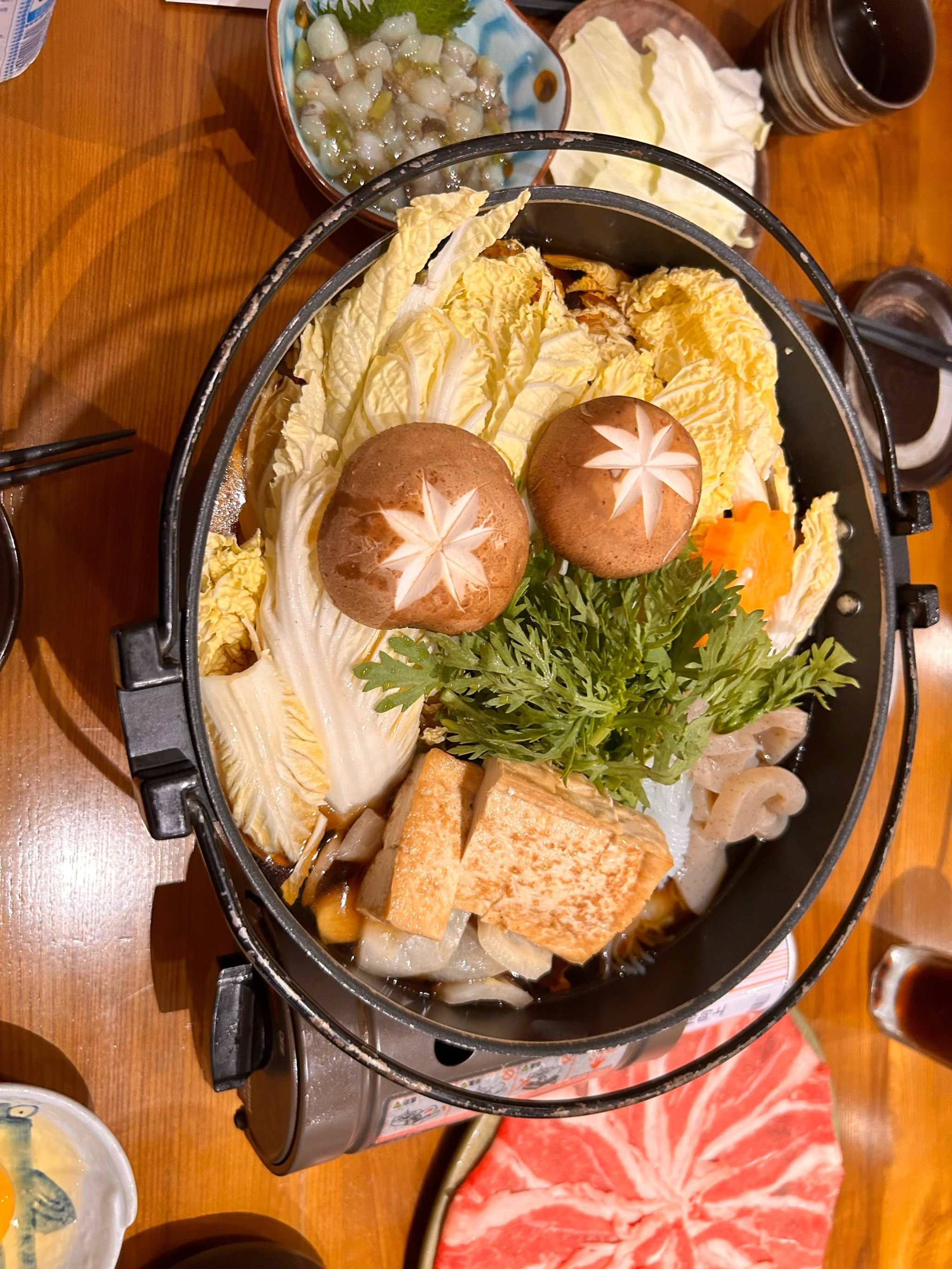 环境优美 食材新鲜 口感丰富#寿喜锅
