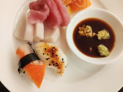 -圣丰索菲特·2 On 988 Café 自助餐厅