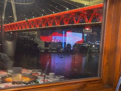 -小天鹅火锅·一线江景洪鼎旗舰店(洪崖洞店)