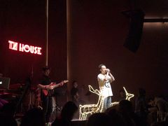 -TZ House音乐现场(来福士中心店)