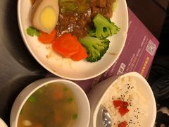 -康师傅私房牛肉面(马泉营奥莱店)