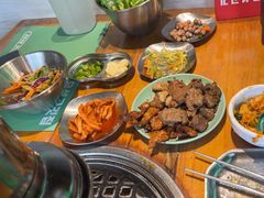 -唯成•韩国炭火烤肉 유성고기