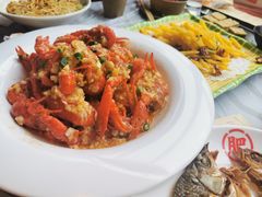 -肥肥虾庄·金牌油焖大虾(杨园滨江时代walk店)