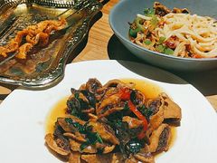 -胖老汉椒麻鸡清真新疆菜(西御街店)