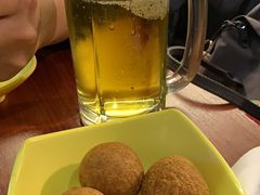 -BHC炸鸡(明洞总店)