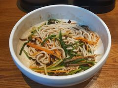 鸡丝凉米线-云海肴·汽锅鸡·云南菜(苏州中心店)
