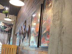 -愉肴麻辣香锅(中山路店)