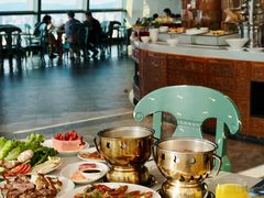 -锦厨国际自助餐厅 · 云端景观 (昆明索菲特大酒店)