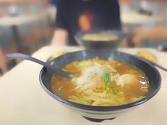 -龙记桂林米粉(财满街店)