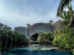 -三亚湾海居铂尔曼度假酒店