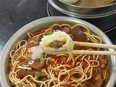 -薛记襄阳香辣牛肉面(平安路店)