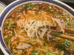 -云阿蛮云南生烫牛肉米线(奉贤路店)