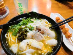 酸菜鱼米粉-鑫花溪牛肉米粉(凤凰街创始总店)