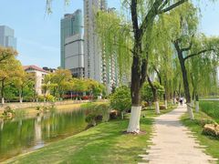 -西北湖绿化广场