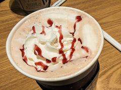 -星巴克(上海虹桥新天地二店)