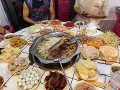 -储奇门鳝鱼火锅(总店)