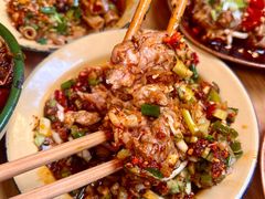 -拈签一笑黄牛肉辣卤串串
