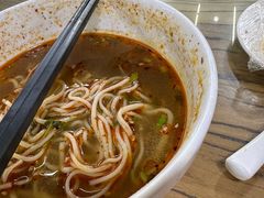 -陇上全荟兰州传统牛肉面(延吉路店)