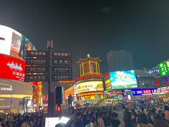 -黄兴南路步行商业街