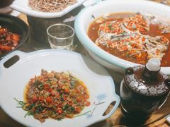 -呷湘厨·鱼汤捞饭·剁椒鱼头·辣椒炒肉(国家会展中心店)