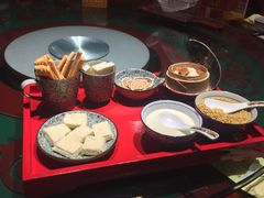 -九十九顶毡房(阜石路店)