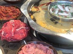 -正南齊北重庆老火锅(光华村直营店)