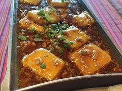 -香巴拉云南餐厅(华莱坞店)