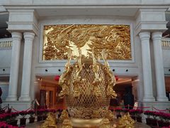 -华西龙希国际大酒店旅游观光景区