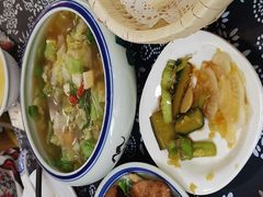 -八两八金·莱芜特色炒鸡(市南漳浦路店)