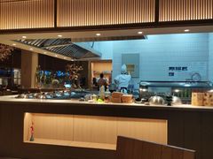 自助取餐区-蜜桃餐厅·伴山(湖滨商业街店)