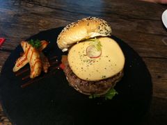 -HIGH FIVE哈福手工汉堡(桂林路店)