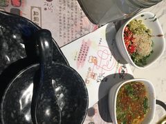 -哥老官重庆美蛙鱼头(宝山龙湖店)