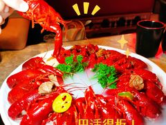 -沪小胖小龙虾(淮海中路旗舰店)