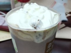 -奈雪的茶(湖滨银泰in77C区PRO店)