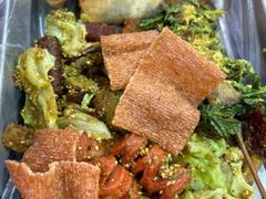 -二钢串叔麻辣烫(华龙大厦店)