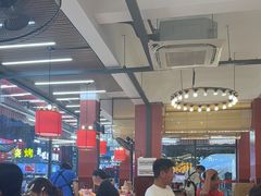 -刘姐啤酒鱼民族演艺餐厅(西街总店)