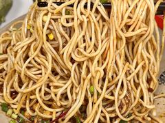 -老鼎万春卤菜(五代传承创始老店)