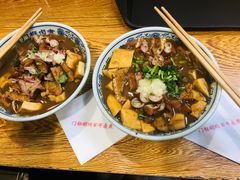 卤煮火烧-门框胡同百年卤煮(新街口店)