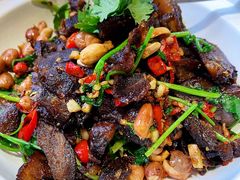 -陈大锅·岳阳鱼馆·地道岳阳菜(美食街店)