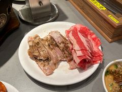 -山焱·炭火自助烤肉(周浦万达店)
