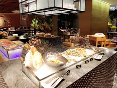 自助取餐区-金海湾自助餐厅(金陵饭店)