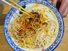 -三好食堂(煎饺·馄饨·肉饼米线·盛世广场店)