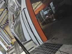 -鲨鱼皮汽车凹陷玻璃修复(静安店)