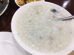 -胡成记口蘑龙眼包子(盐道街店)