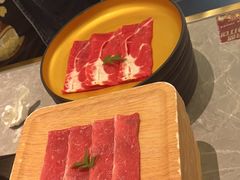 -一绪に寿喜烧(荟聚店)