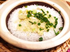 -华记煲仔华·煲仔饭(市桥易发店)