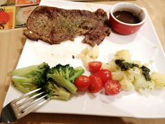 -必胜客(骡马市店)