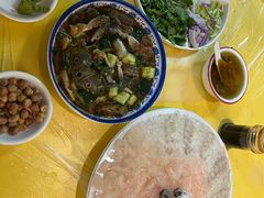 -官塘陈记鱼生·潮汕砂锅粥·牛肉火锅(潮枫路总店)