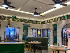 -茶港·点心·啫啫煲(范湖万达广场店)
